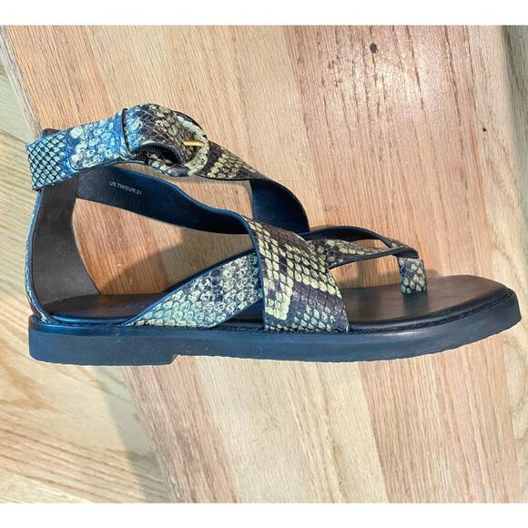 NWOT/BOX Vince Green Leather Flat Thong Strap Snake Print Sandal 7us Summer - Picture 8 of 12